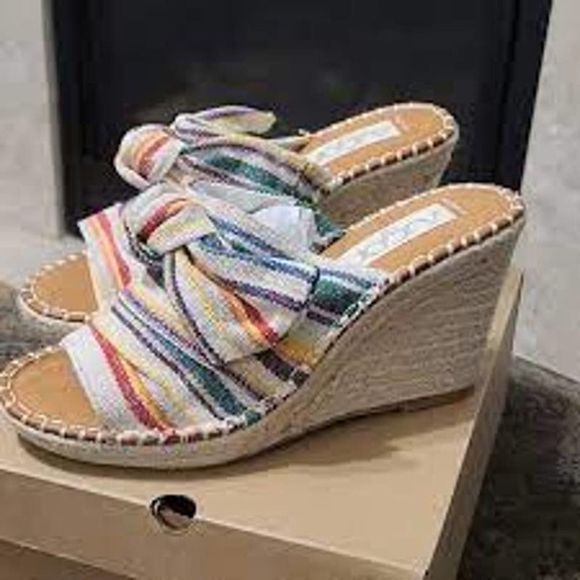 SUGAR Hundreds Knotted Band Wedge Sandals SZ 9.5 - Picture 2 of 4